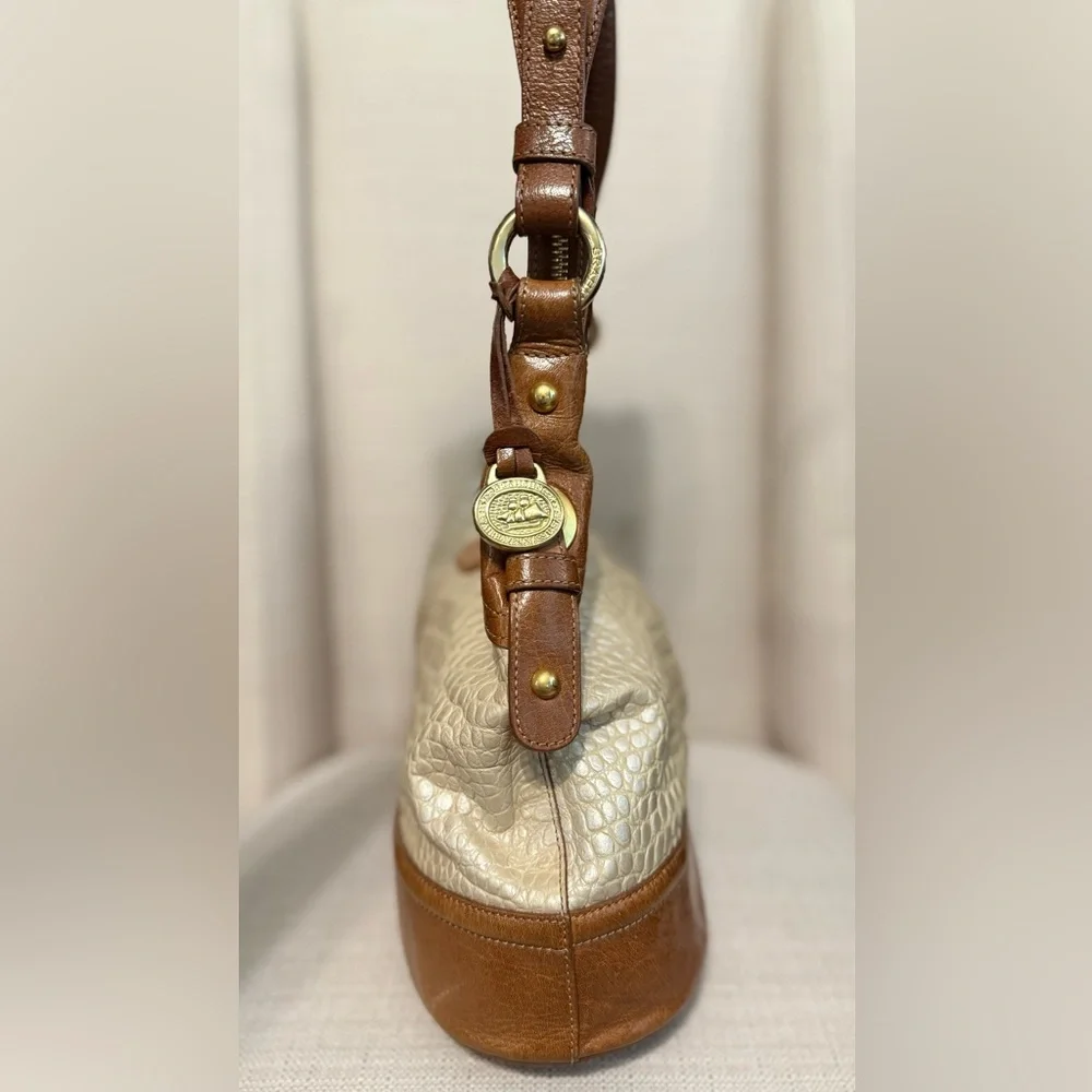 Brahmin Cream and Brown Croc-Embossed Leather Shoulder Bag